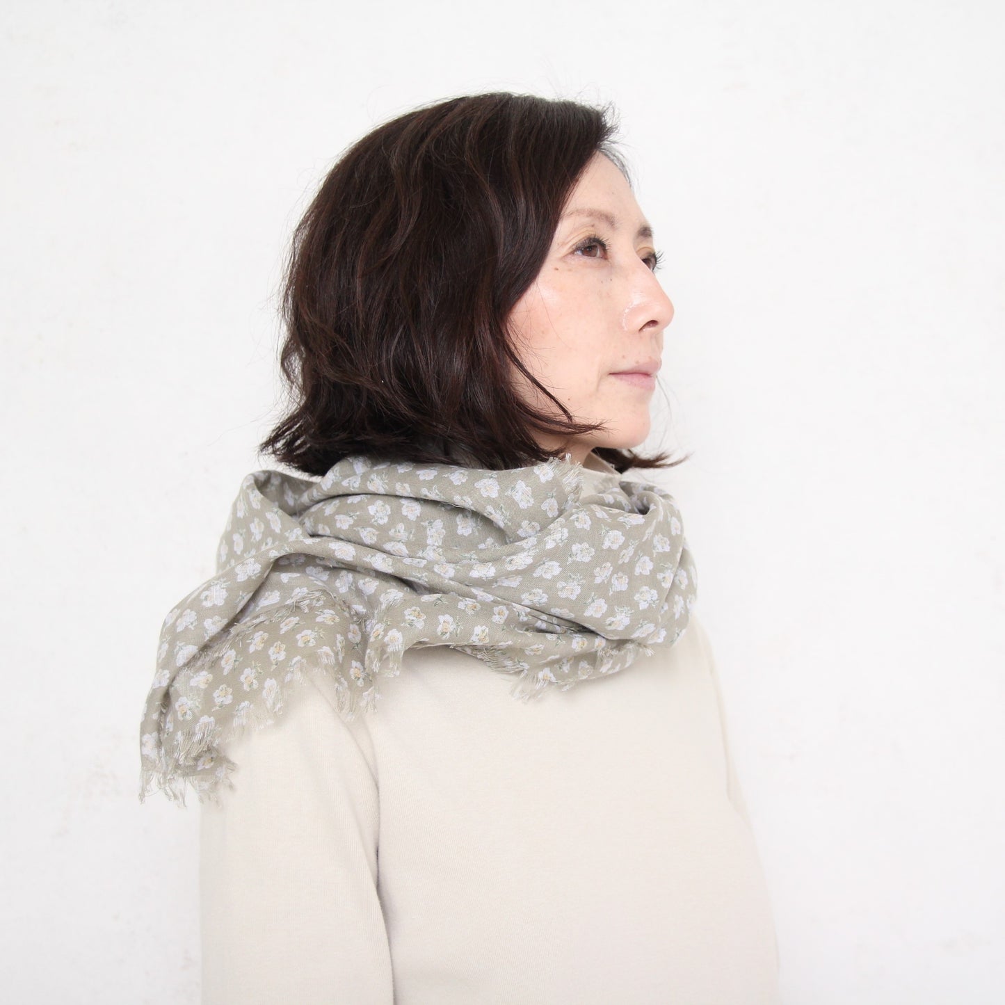 R&D.M.Co- Smokey Burnet Gauze Shawl - Greige (Beige)