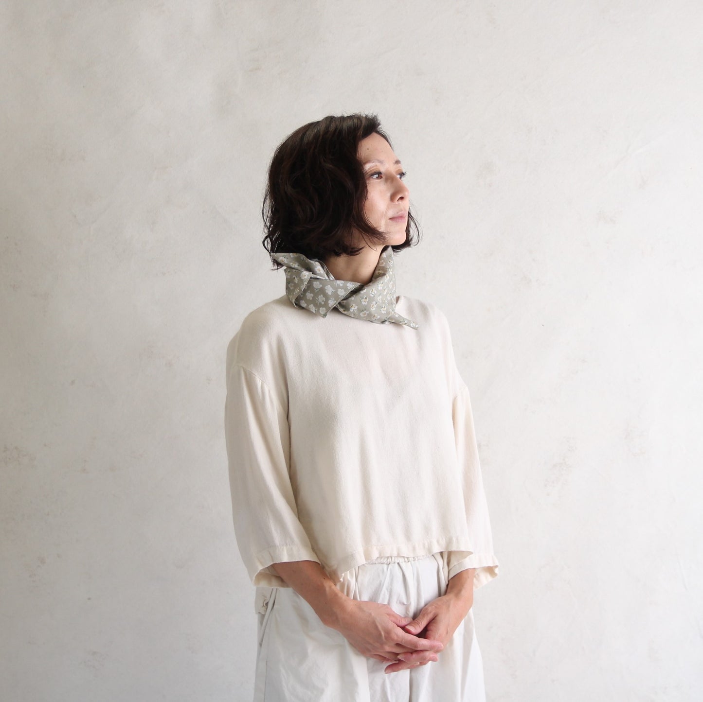R&D.M.Co- Smokey Burnet Bandanna - Greige (Beige)