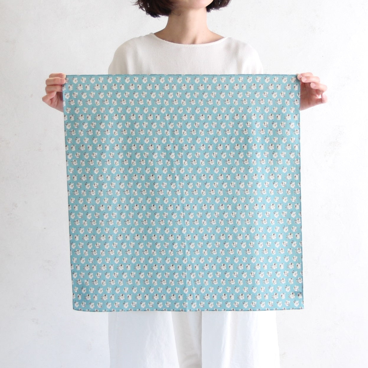 R&D.M.Co- Smokey Burnet Bandanna - Sax (light blue/light green mix)