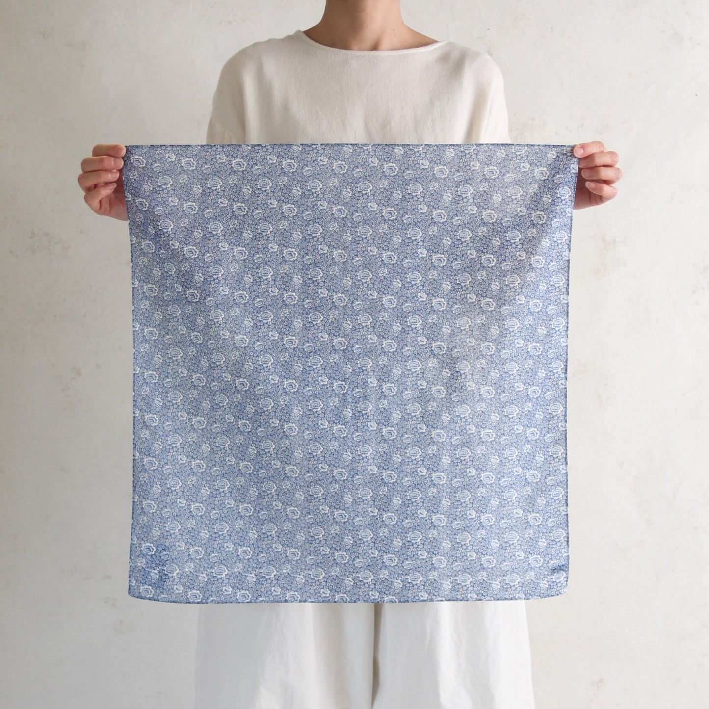 R&D.M.Co- Princess Flower Bandanna - Charlotte (Blue)