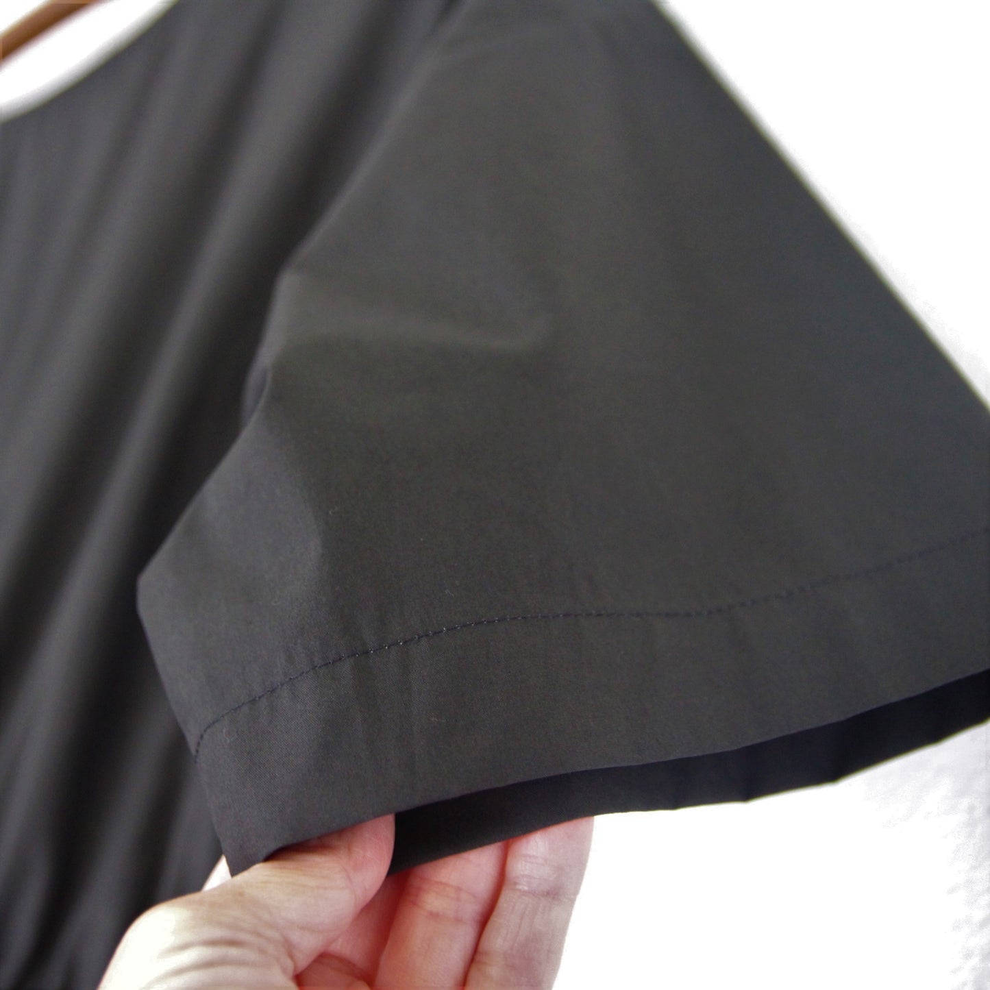 Black Crane Pleated Dress - Shadow