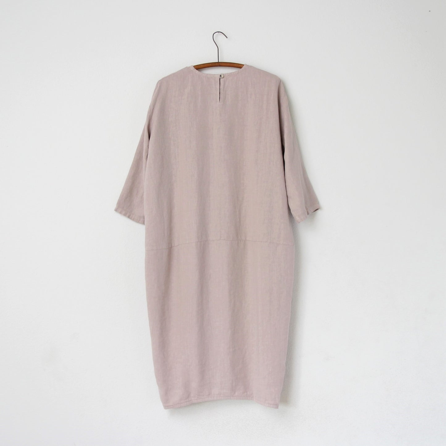 Black Crane Linen Long Bud Dress - Stone