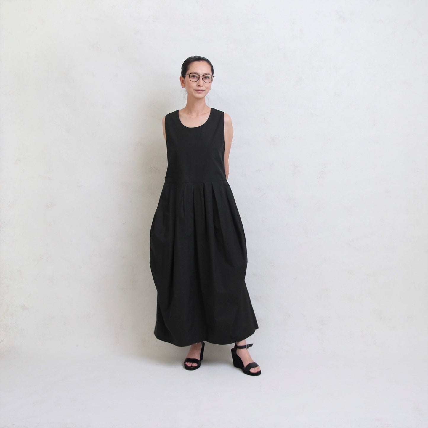 Black Crane Tulip Dress - Shadow