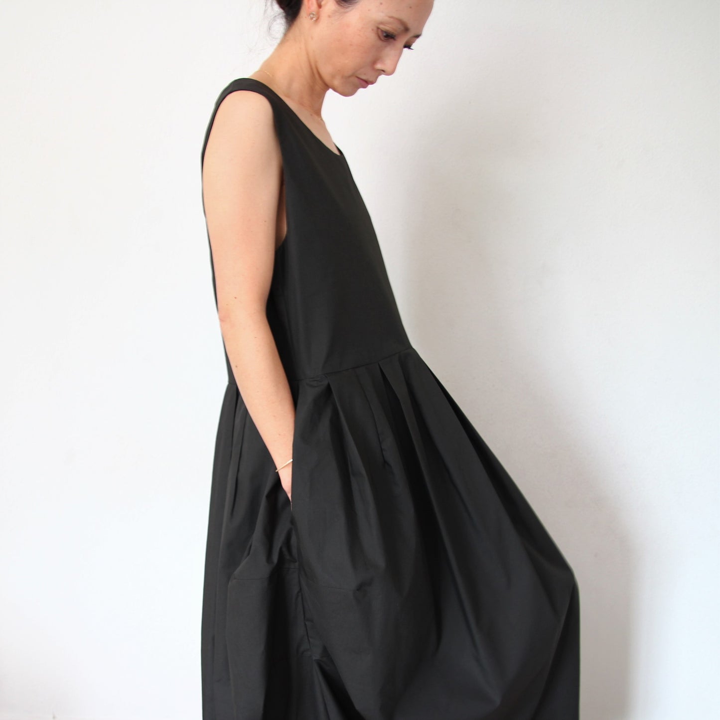 Black Crane Tulip Dress - Shadow