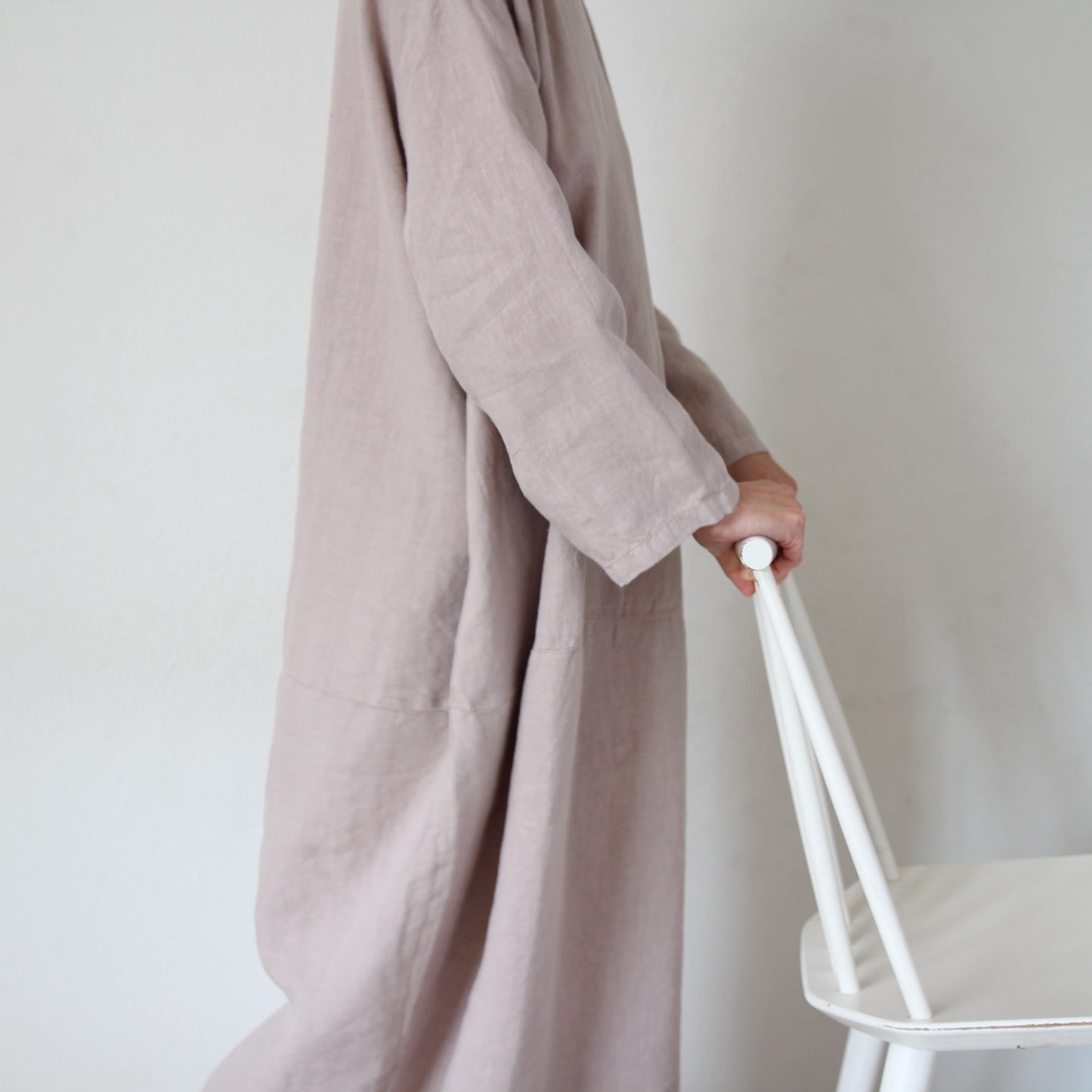 Black Crane Linen Long Bud Dress - Stone