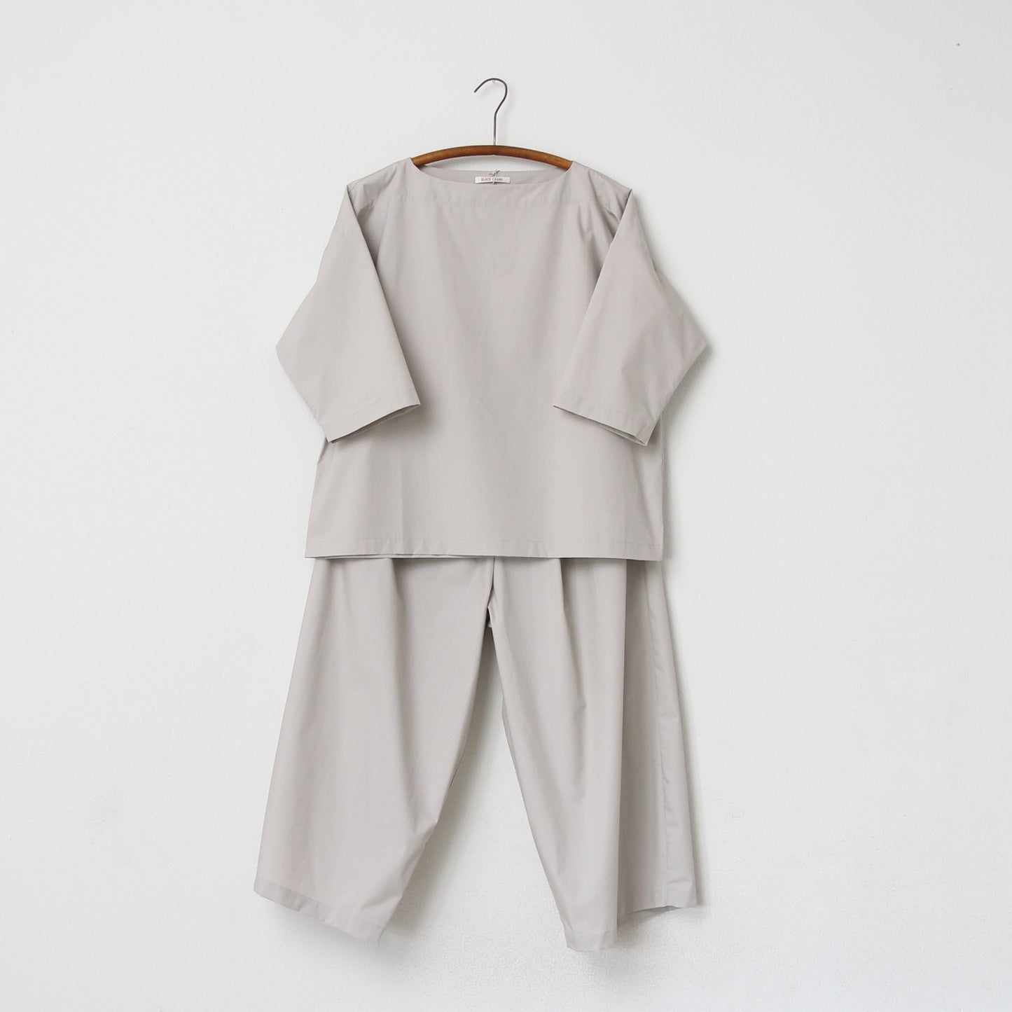 Black Crane Wide Pants - Stone