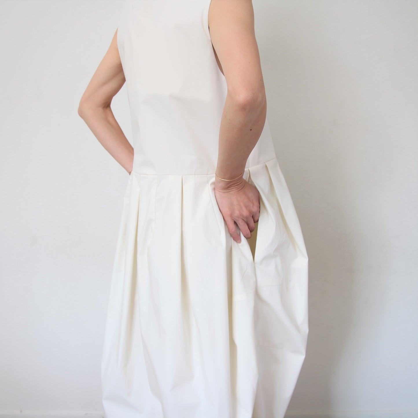 Black Crane Tulip Dress - Cloud