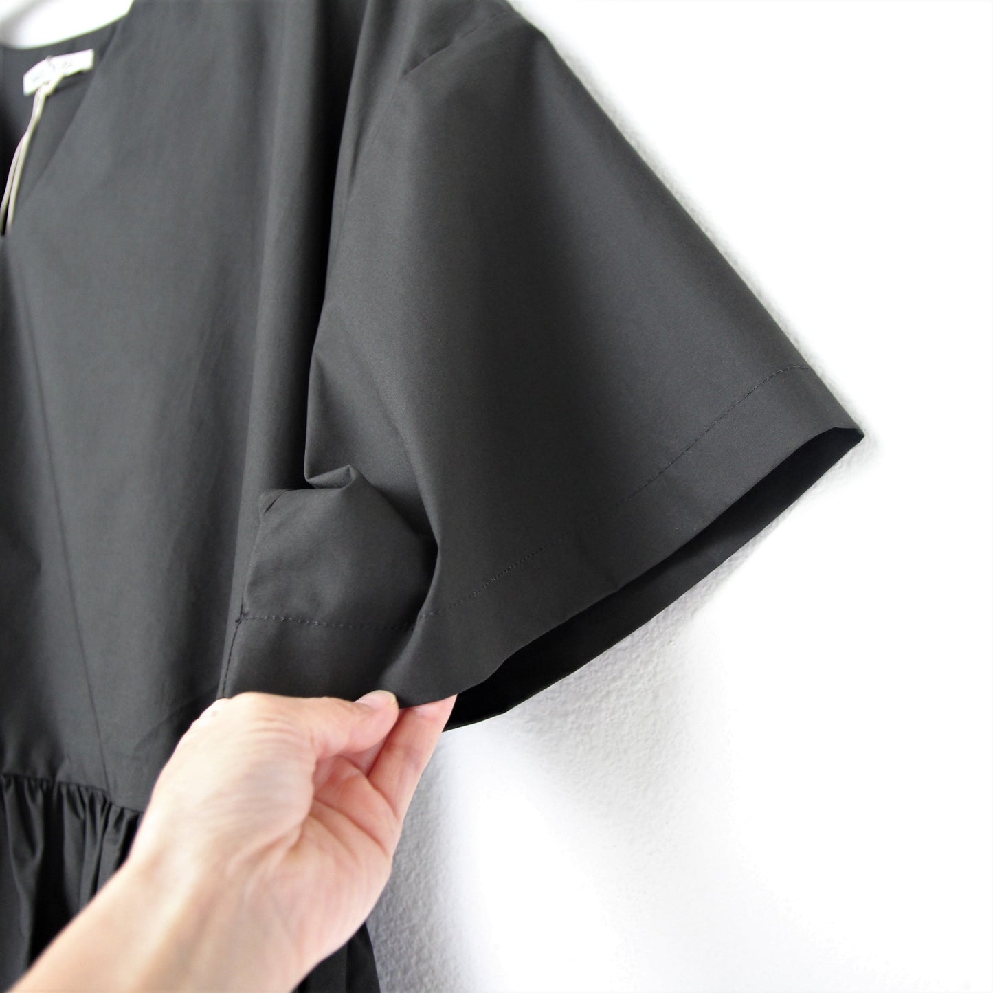 Black Crane V Neck Dress - Shadow
