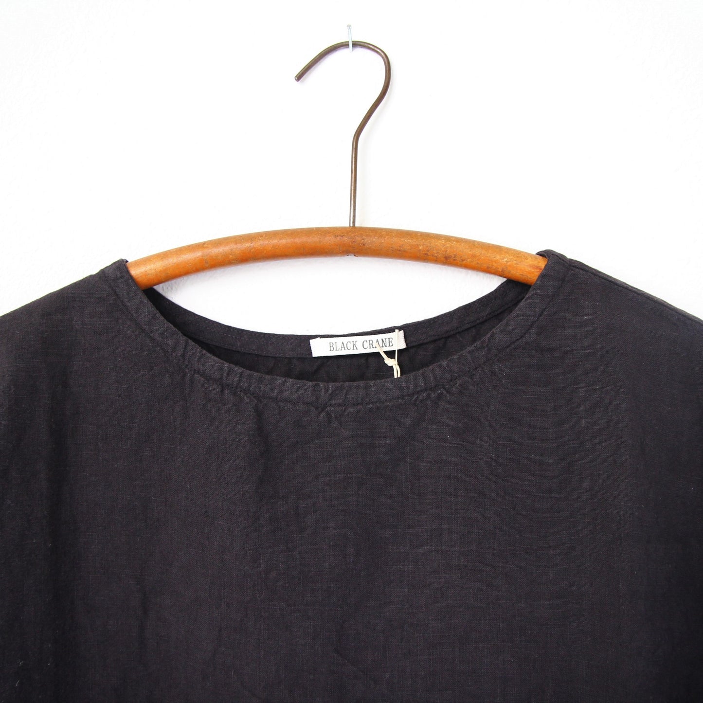 Black Crane Linen Box Top - Black