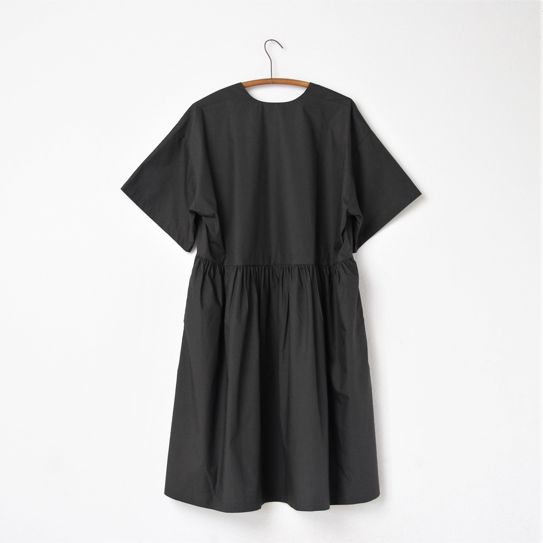 Black top crane dress